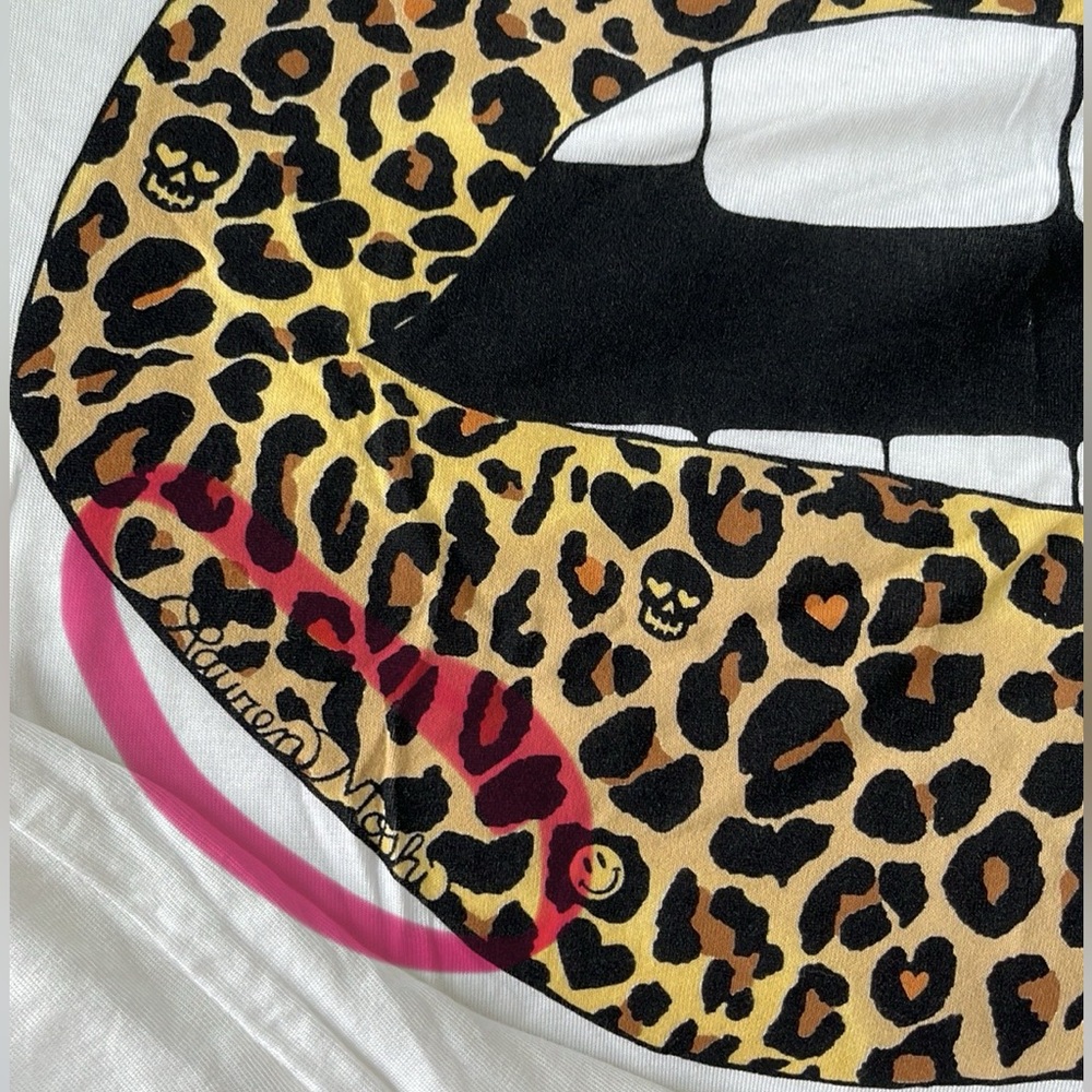 LAUREN MOSHI LIPS LEOPARD PRINT W/ SKULLS T SIZE SMALL NWT - Picture 5 of 6